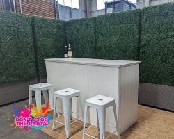 VJ Panel Drinks Bar - White
