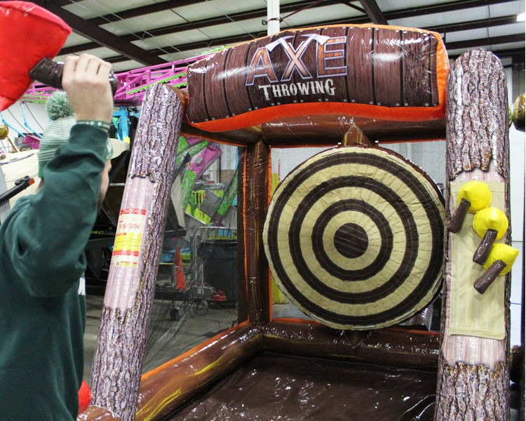 INFLATABLE CARNIVAL GAMES